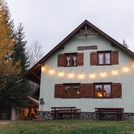 Villa Csaloka Kulcsoshaz Harghita-Băi Esterno foto