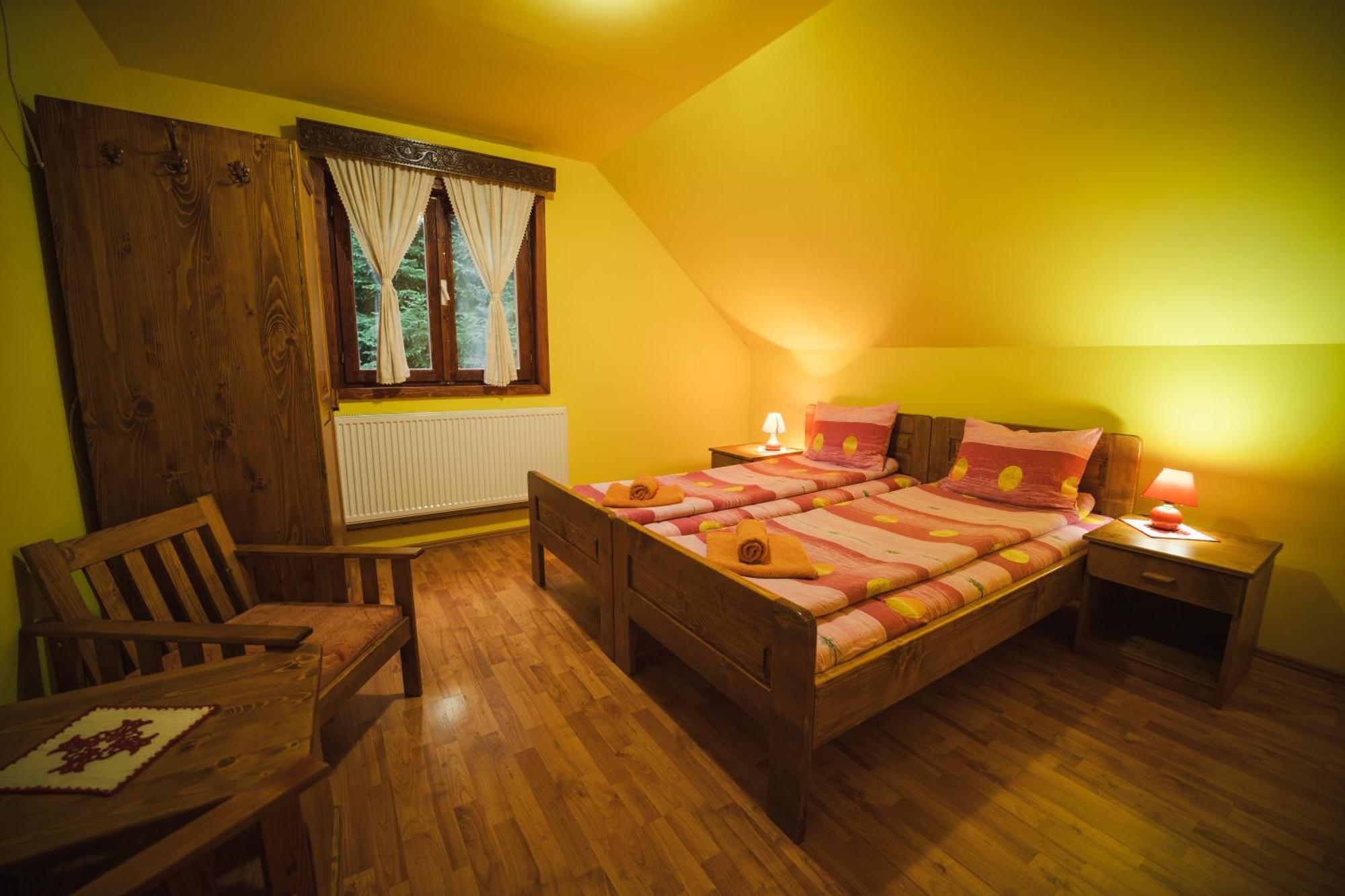 Villa Csaloka Kulcsoshaz Harghita-Băi Esterno foto